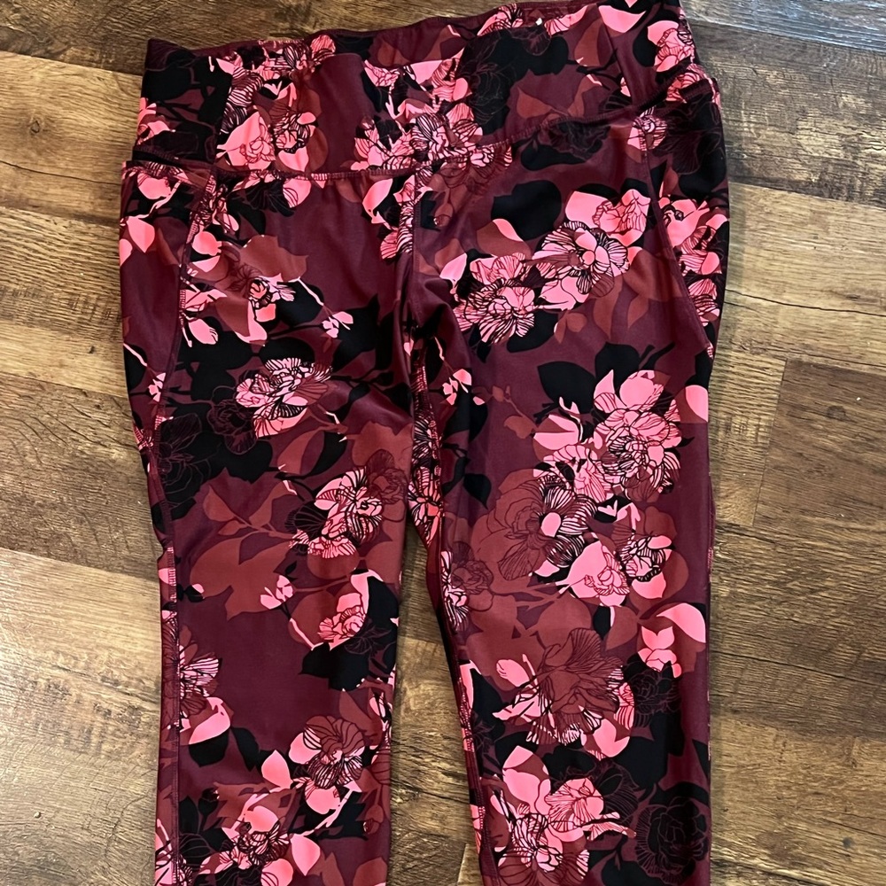 Plus Size 22/24 Leggings